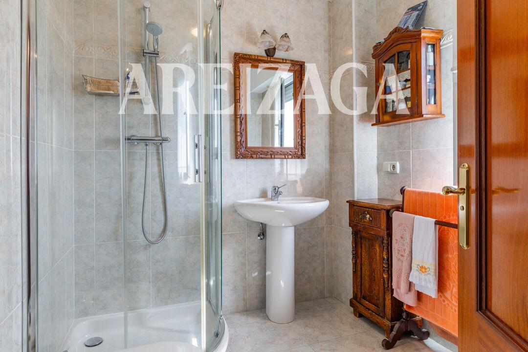 Adosado en Venta en San Sebastián