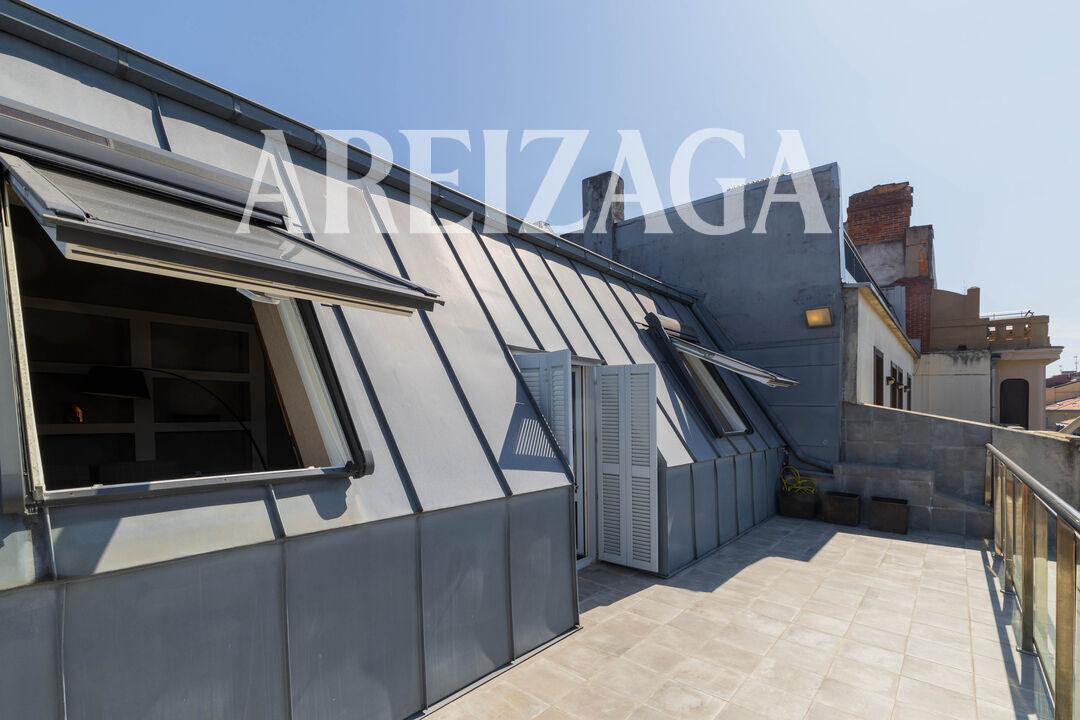 Flat for Sale in San Sebastián