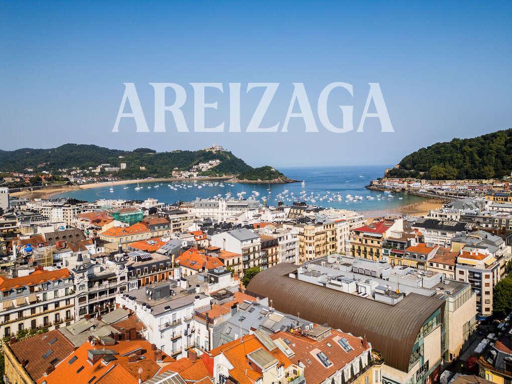Flat for Sale in San Sebastián