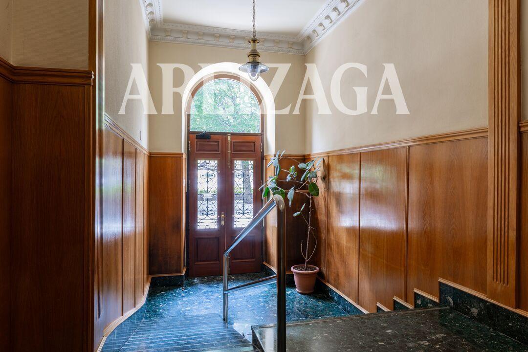 Flat for Sale in San Sebastián