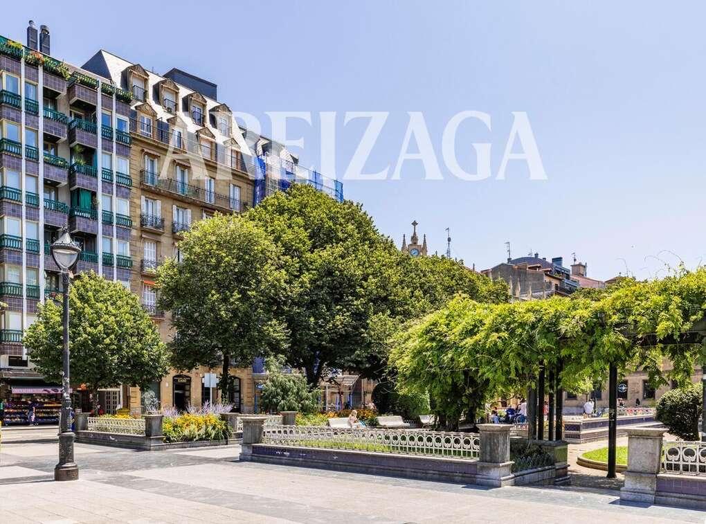 Flat for Sale in San Sebastián