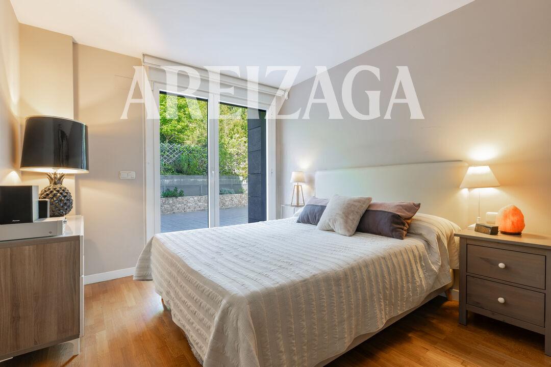 Flat for Sale in San Sebastián