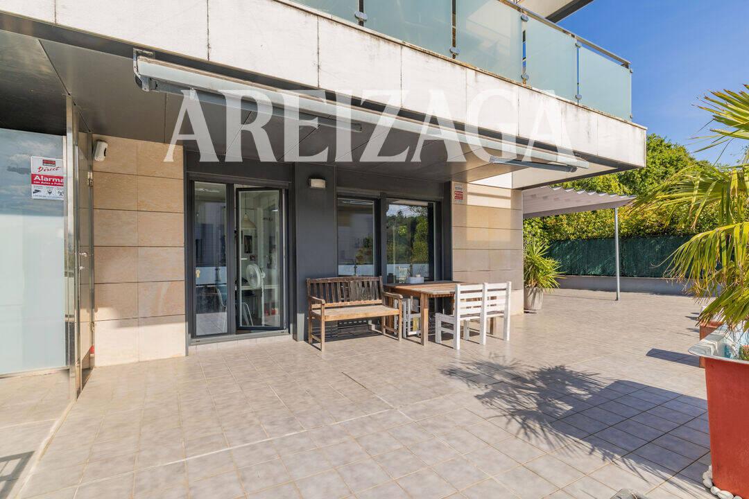 Flat for Sale in San Sebastián