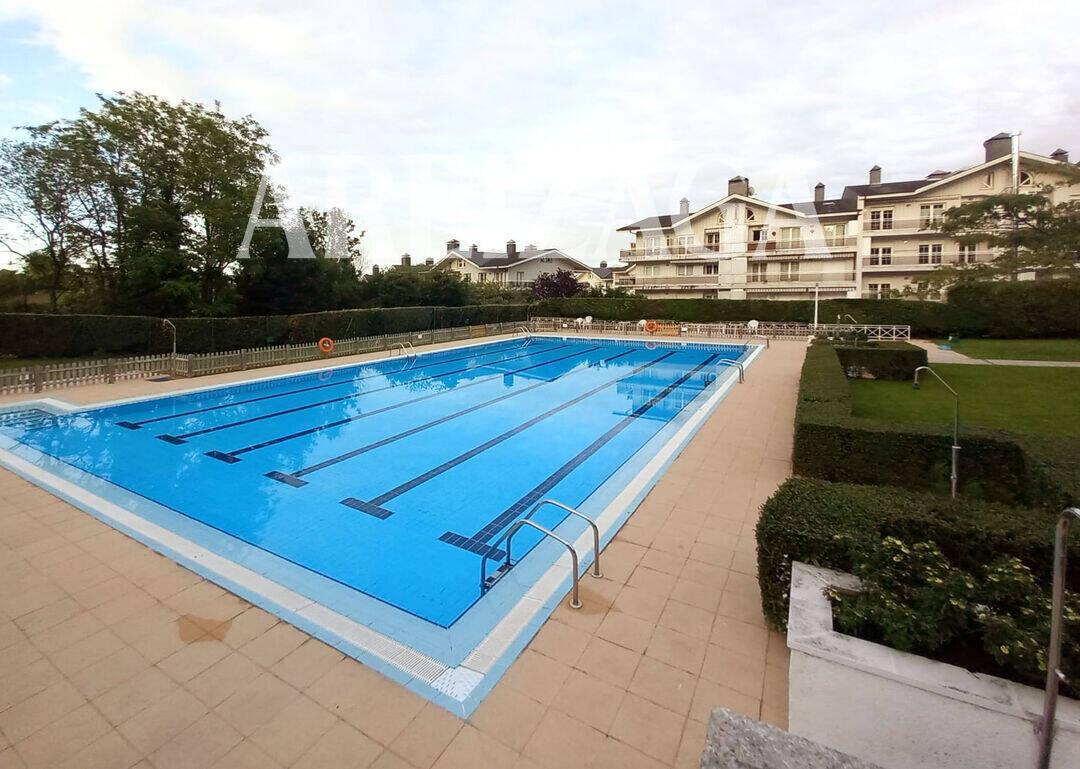 Flat for Sale in San Sebastián