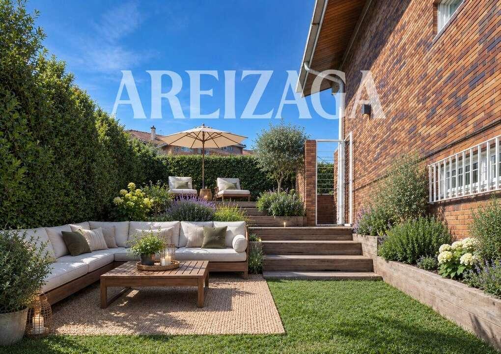 Flat for Sale in San Sebastián
