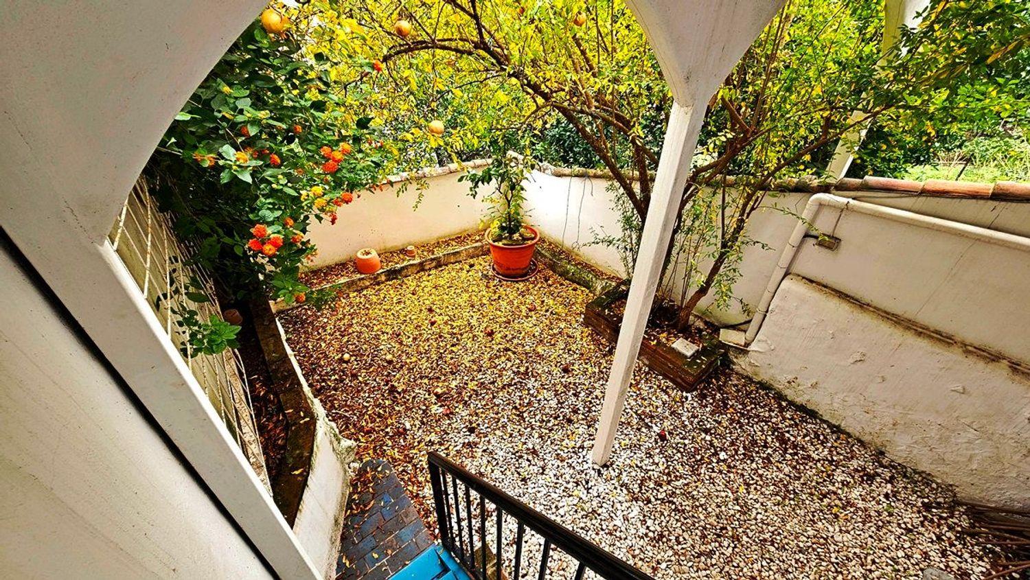 Villa for Sale in Aroche
