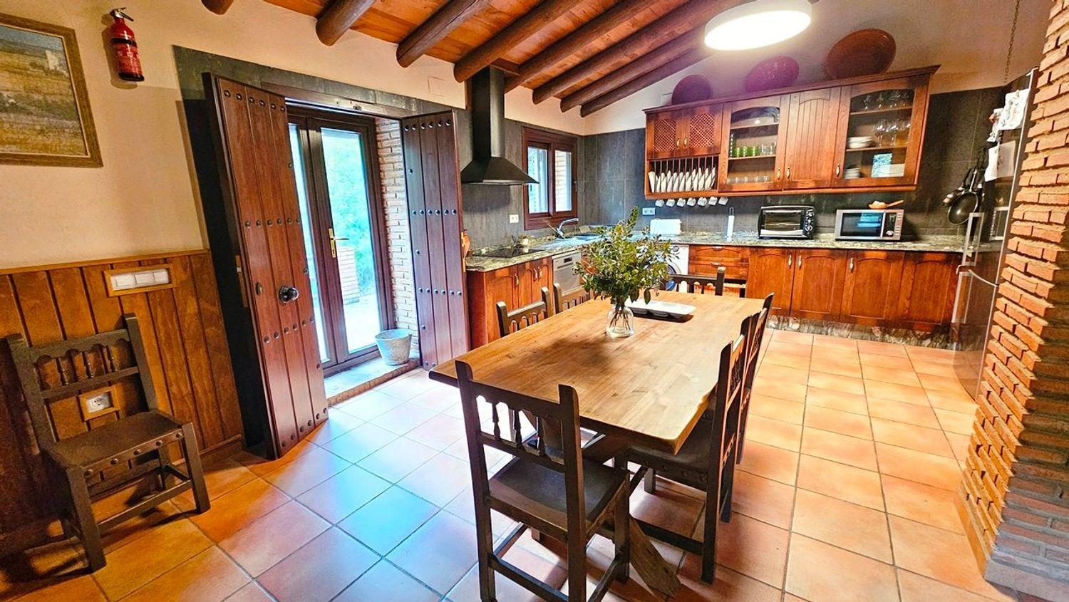 House for Sale in Galaroza