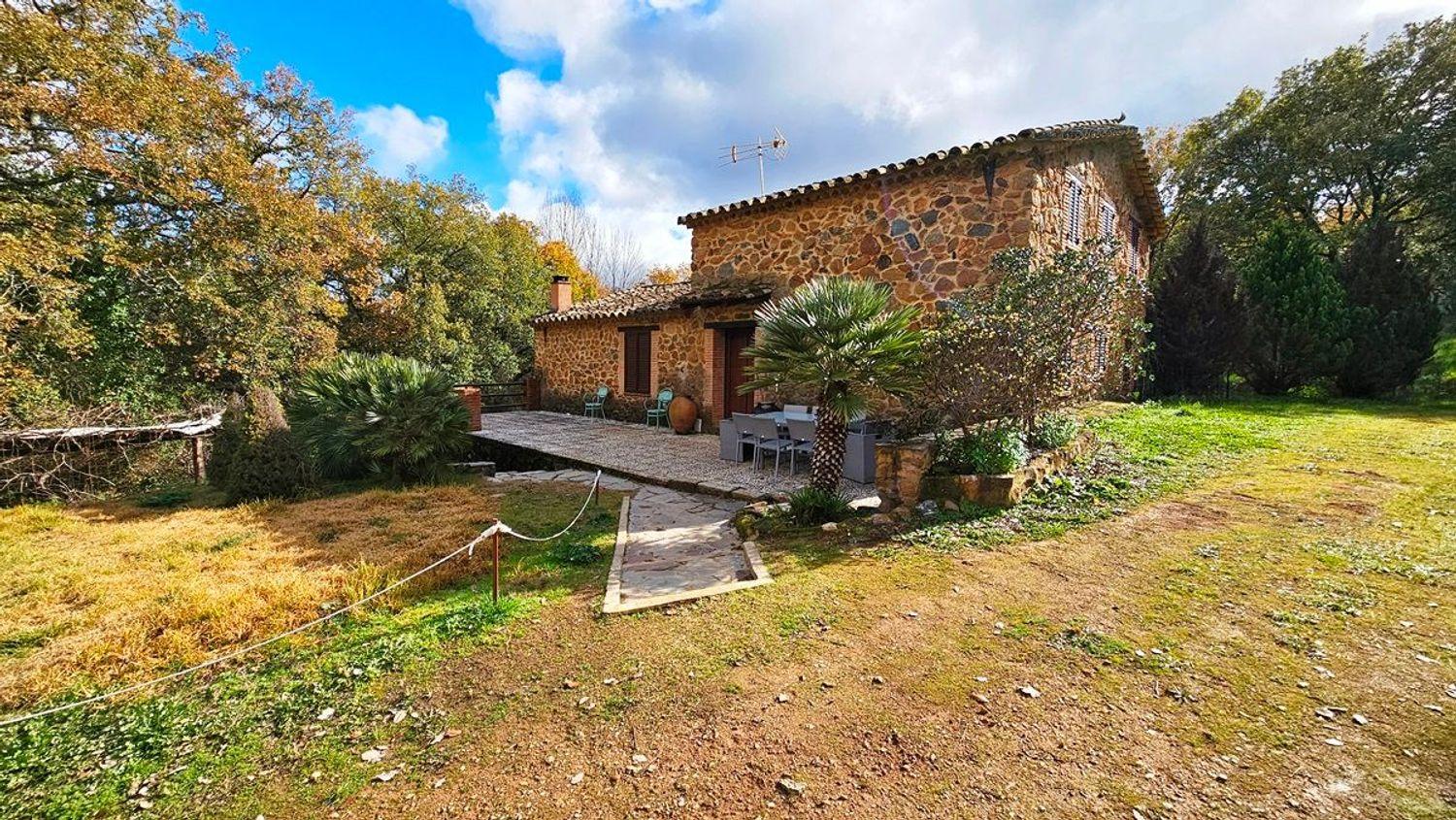 House for Sale in Galaroza