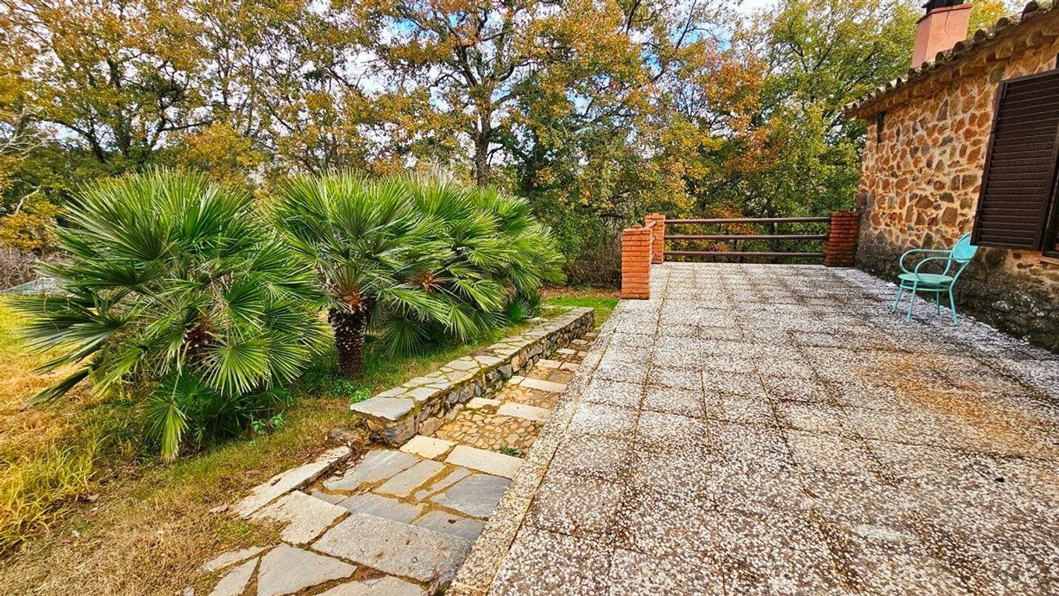House for Sale in Galaroza