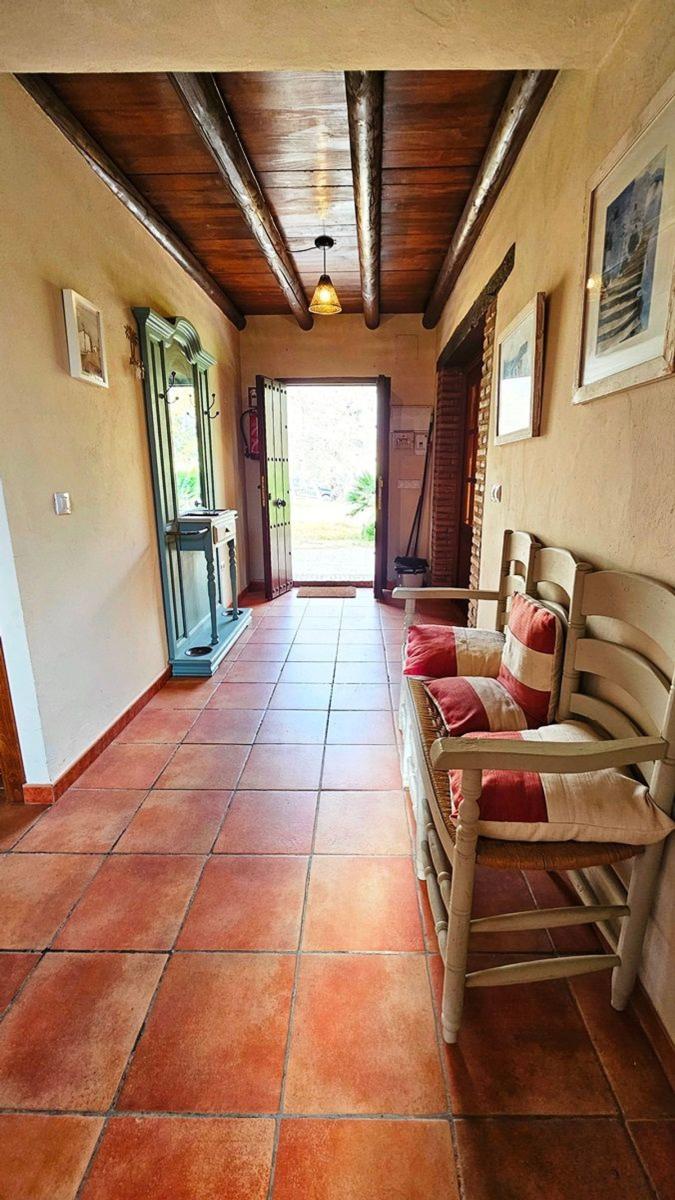 House for Sale in Galaroza