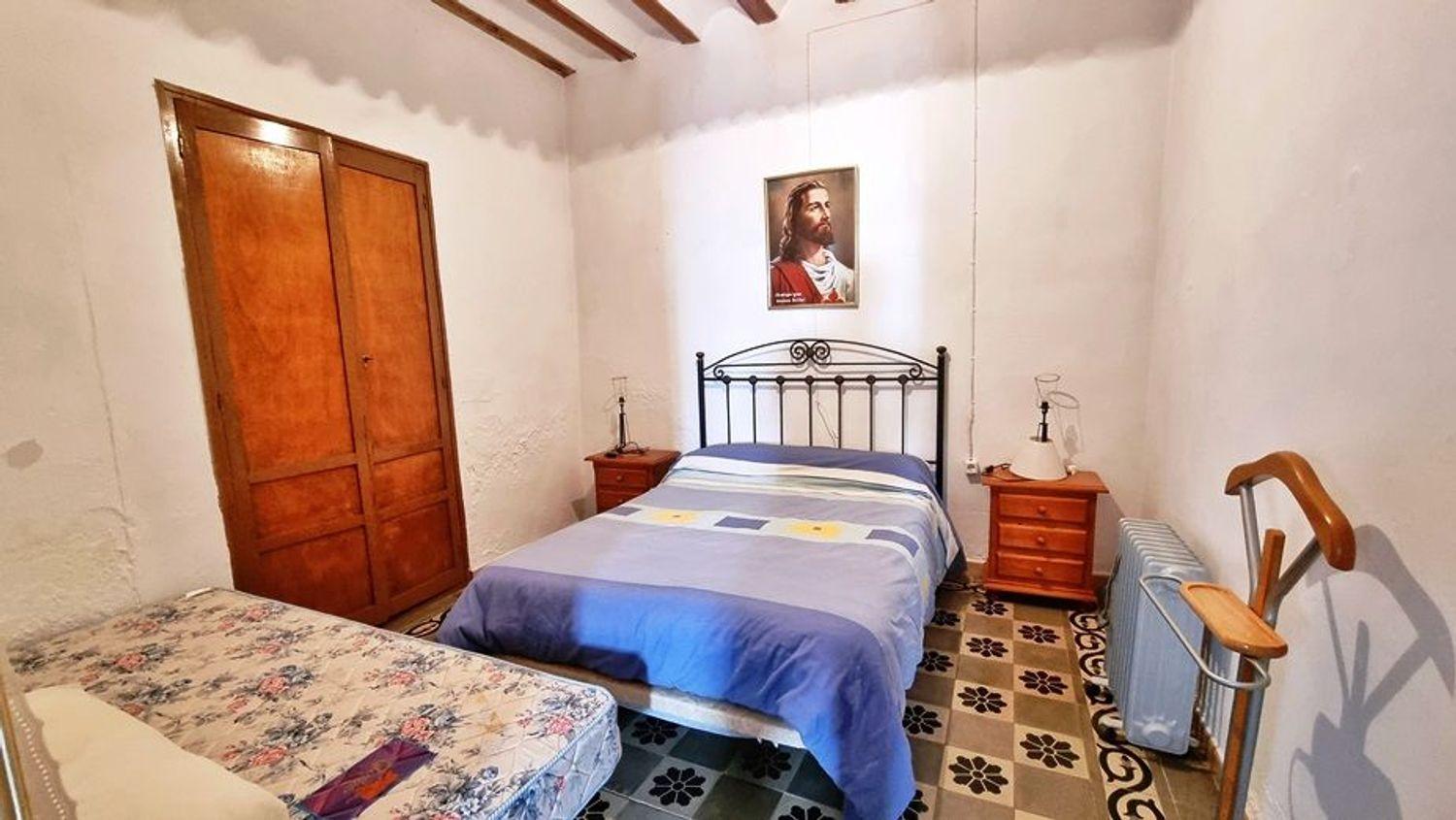Villa for Sale in Hinojales
