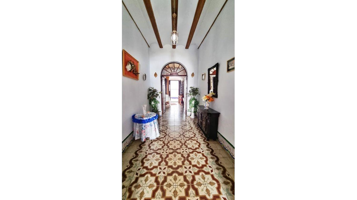 Villa for Sale in Hinojales