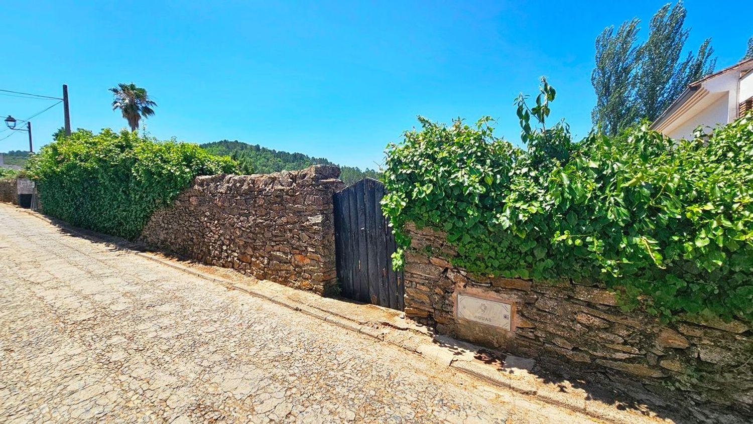 Plot for Sale in Castaño del Robledo