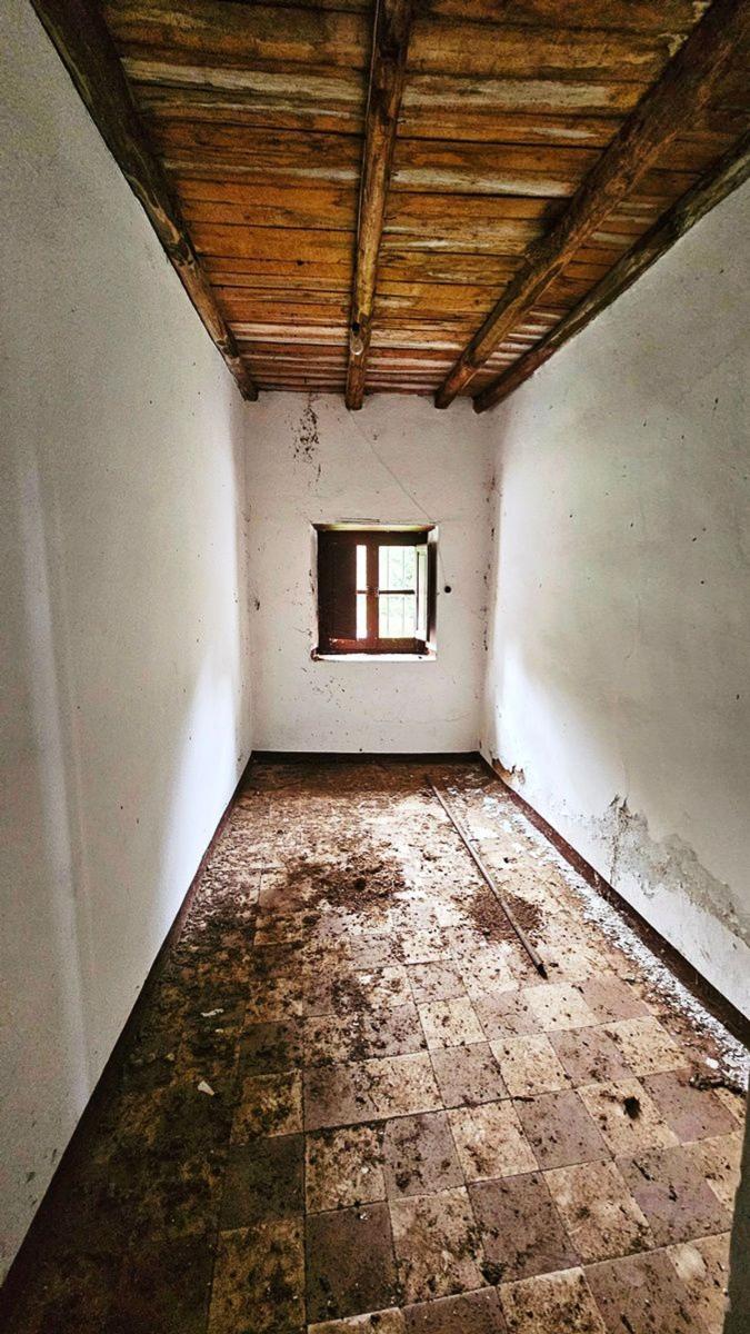 Villa for Sale in Fuenteheridos