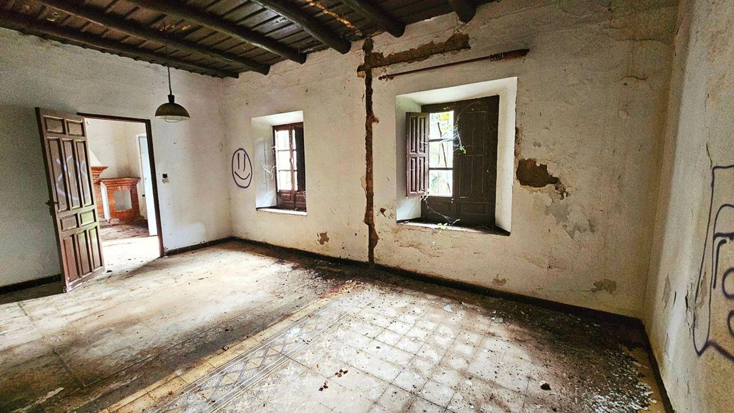 Villa for Sale in Fuenteheridos