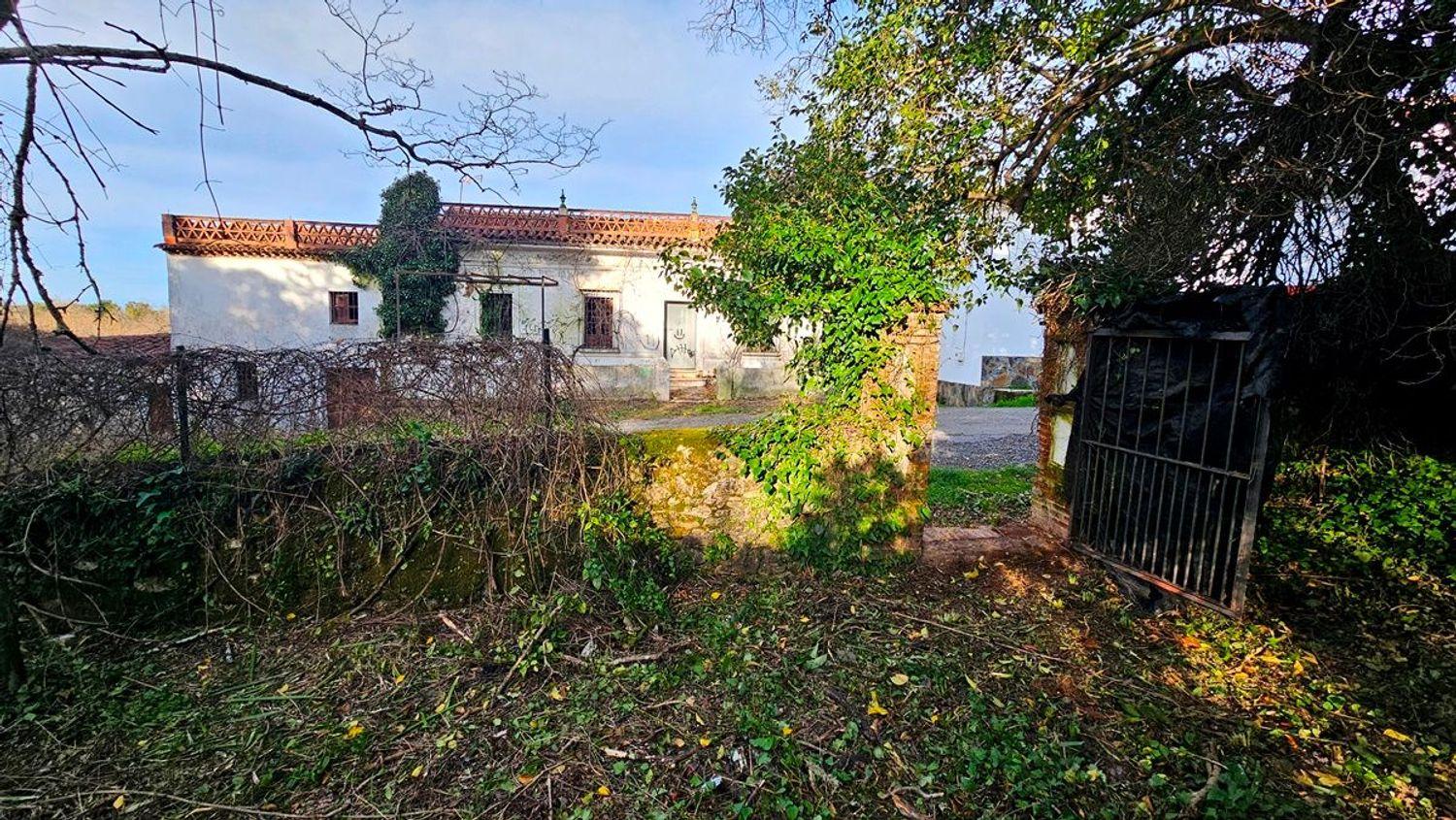 Villa for Sale in Fuenteheridos