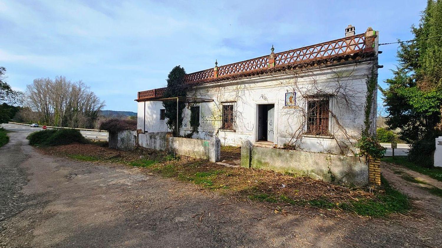 Villa for Sale in Fuenteheridos