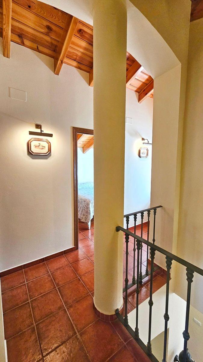 House for Sale in Santa Ana la Real
