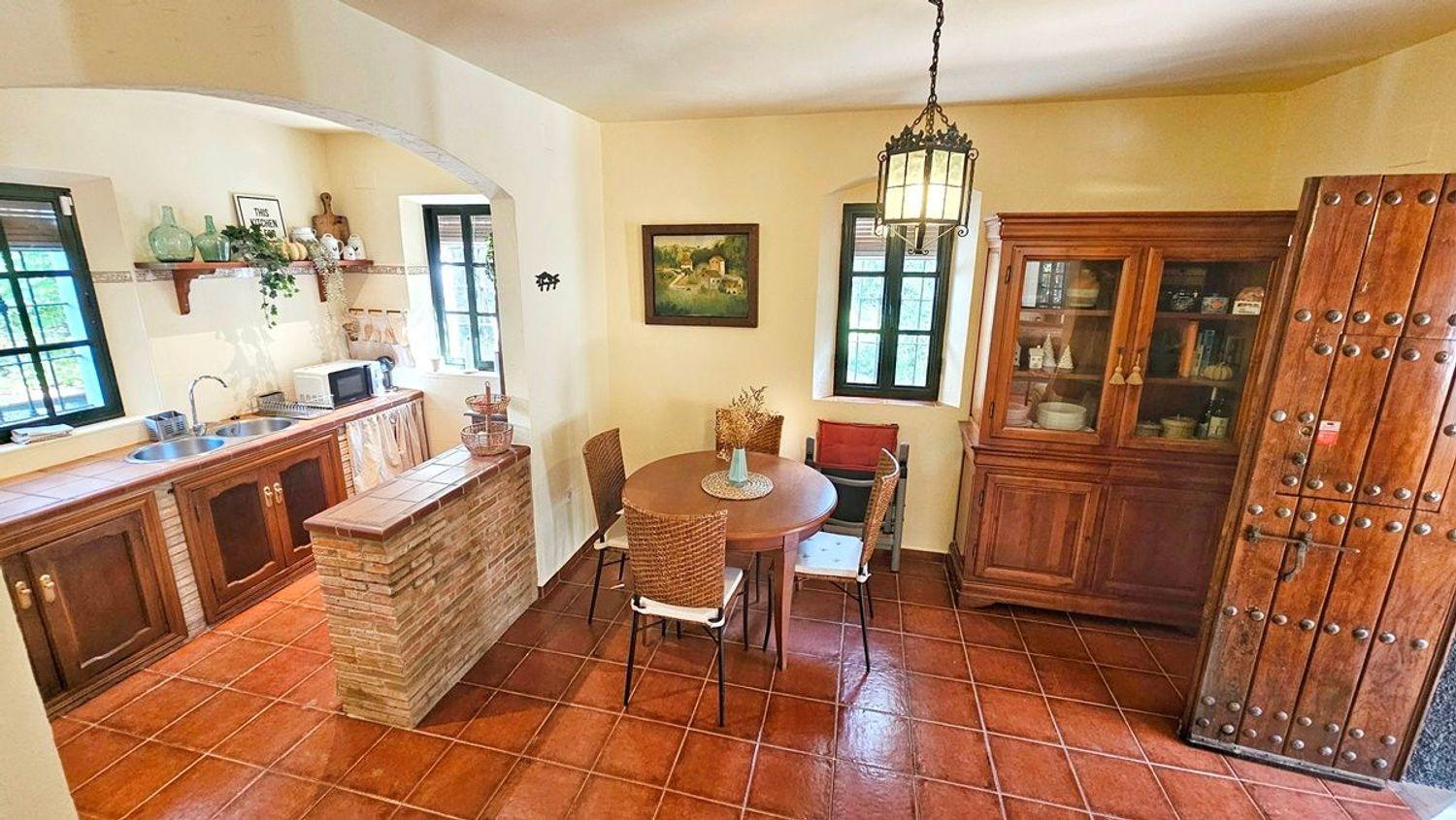 House for Sale in Santa Ana la Real