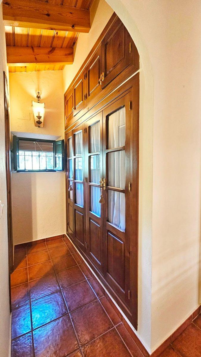 House for Sale in Santa Ana la Real