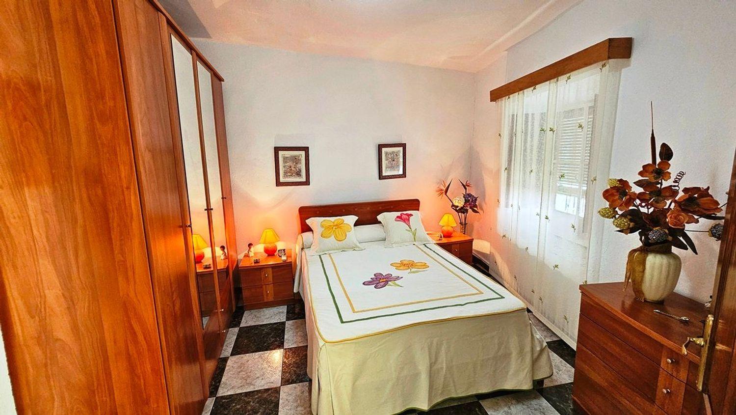 Villa for Sale in Linares de la Sierra