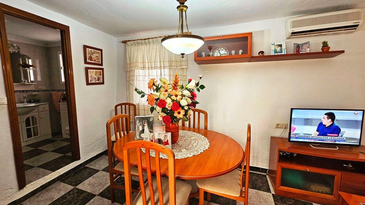 Villa for Sale in Linares de la Sierra