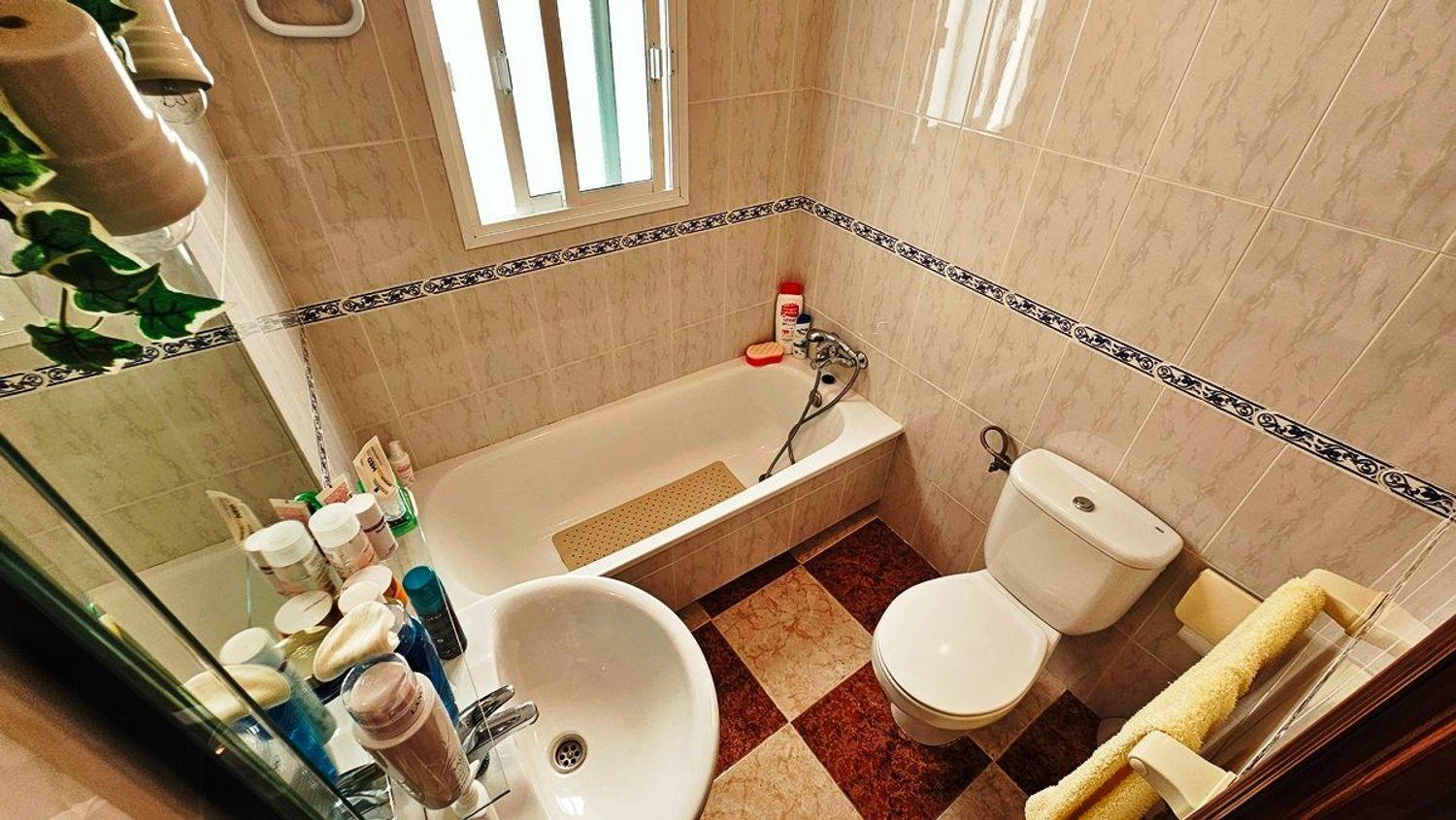 Villa for Sale in Linares de la Sierra