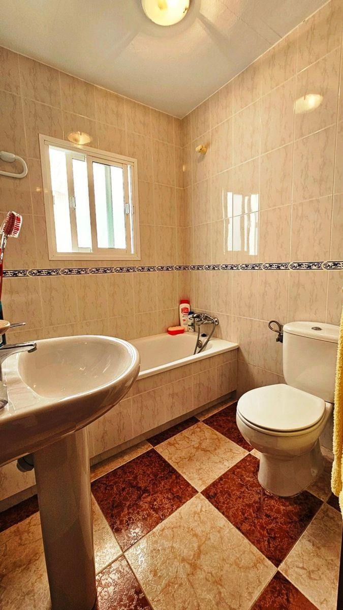 Villa for Sale in Linares de la Sierra