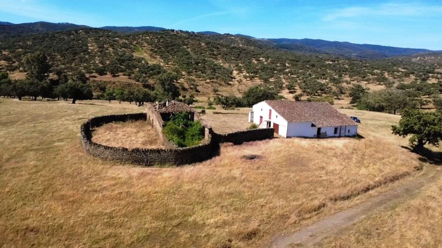 House for Sale in Aracena