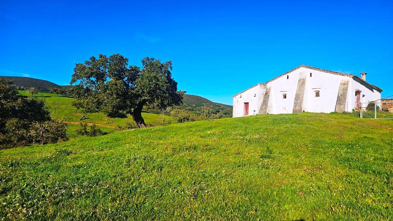 House for Sale in Aracena