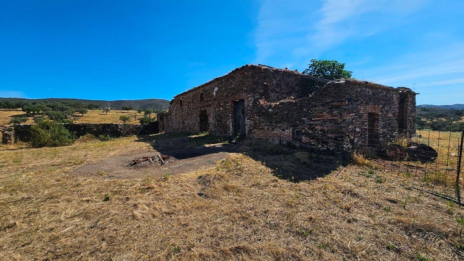 House for Sale in Aracena