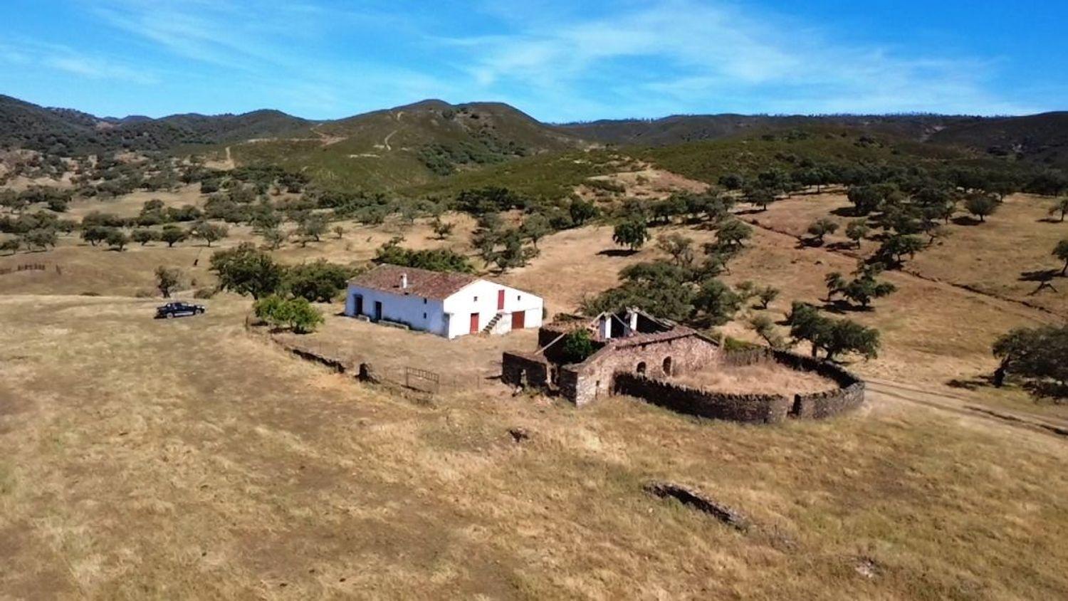 House for Sale in Aracena