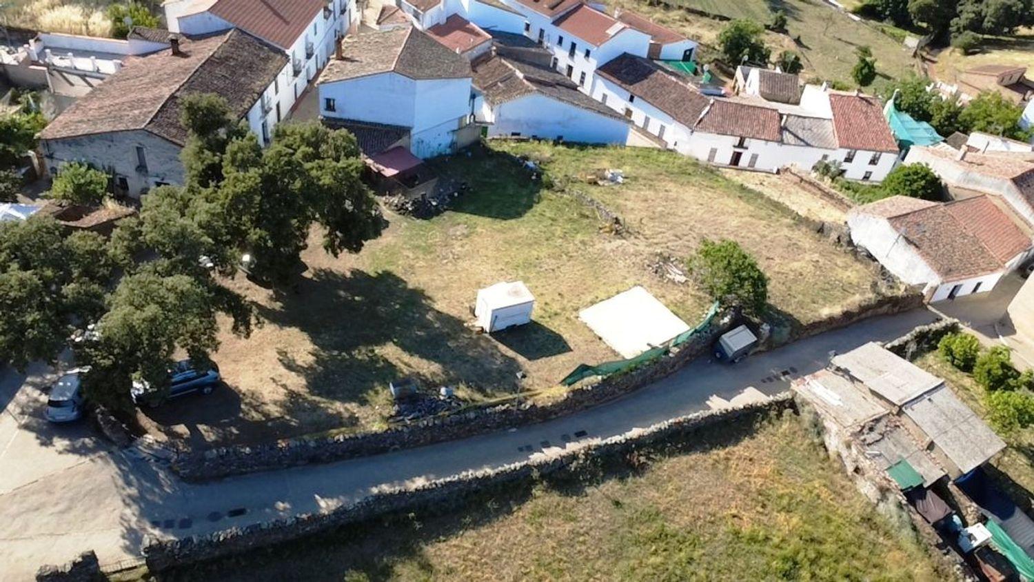 Plot for Sale in Aracena