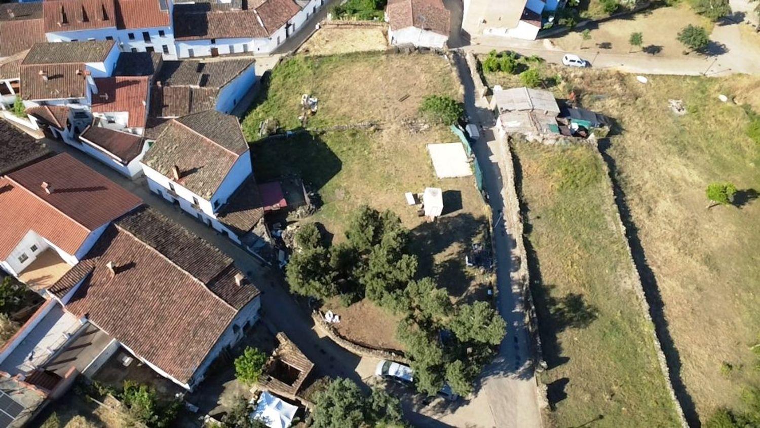 Plot for Sale in Aracena