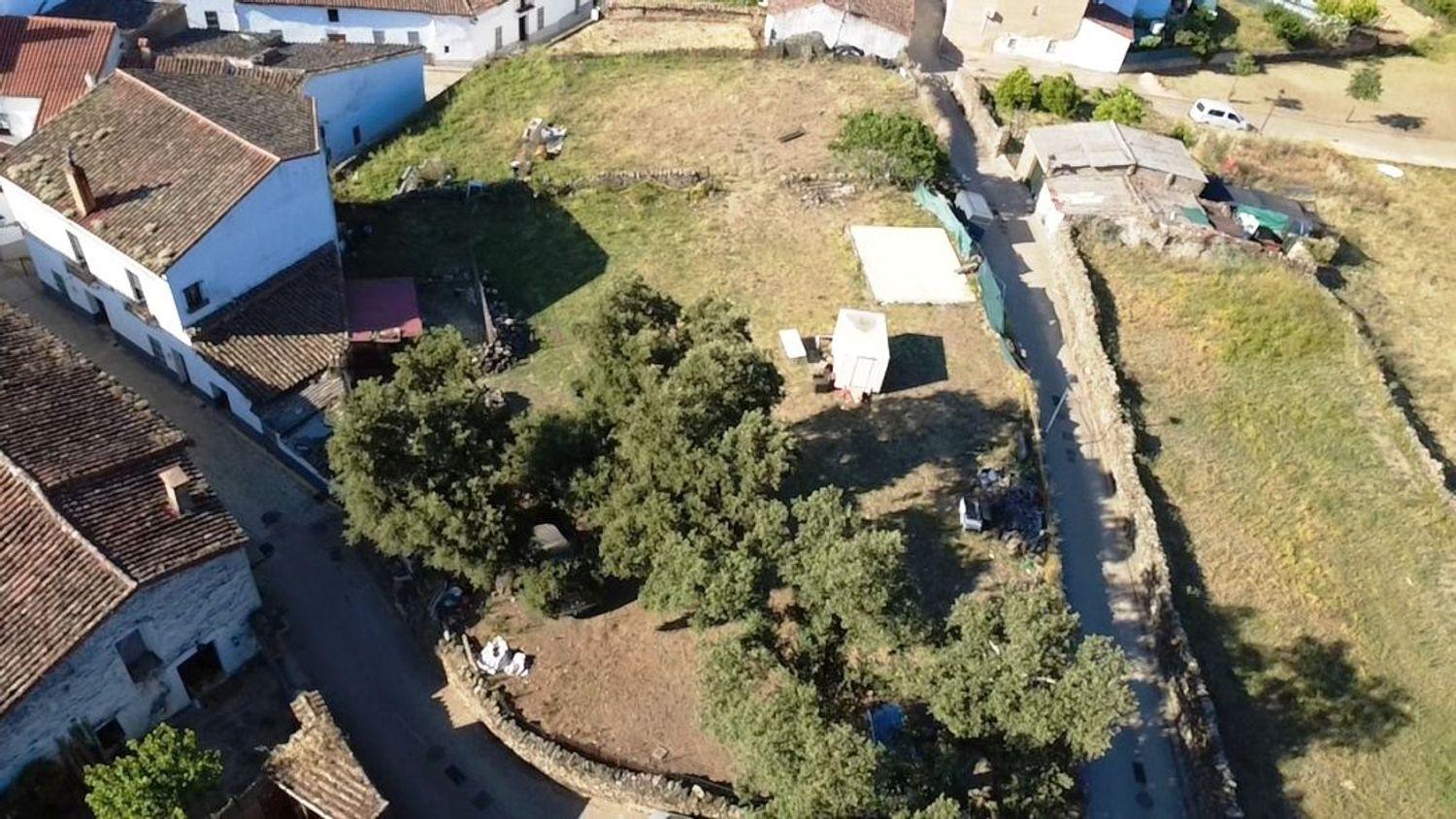 Plot for Sale in Aracena