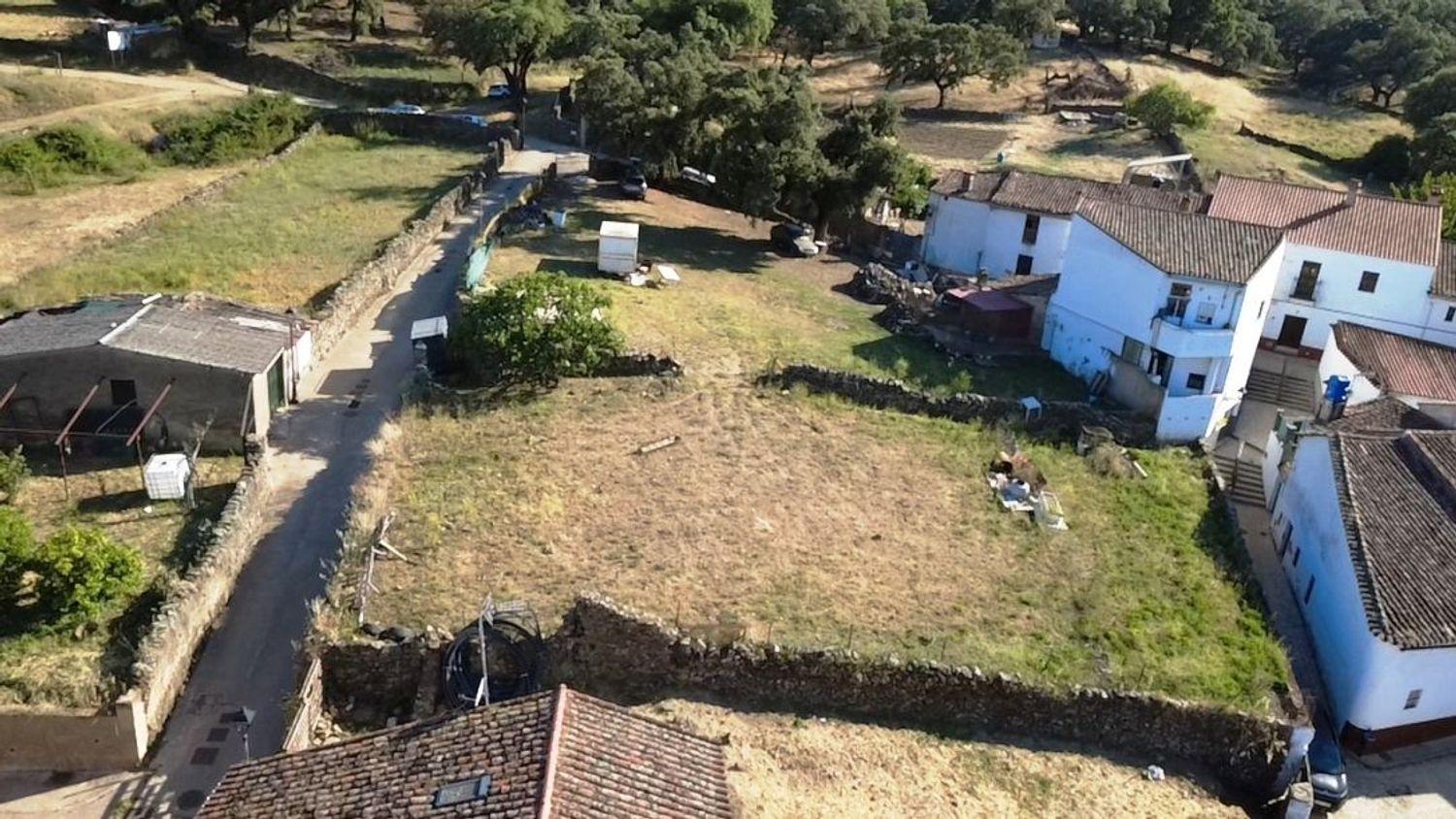Plot for Sale in Aracena