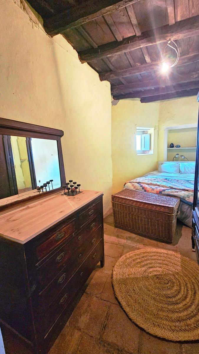 Villa for Sale in Alájar