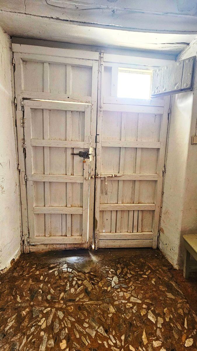 Villa for Sale in Alájar