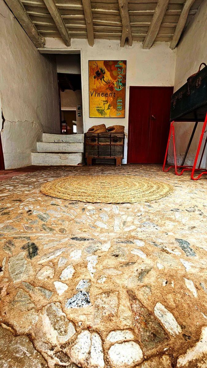 Villa for Sale in Alájar
