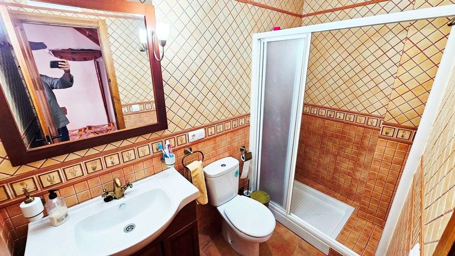 Villa for Sale in Linares de la Sierra