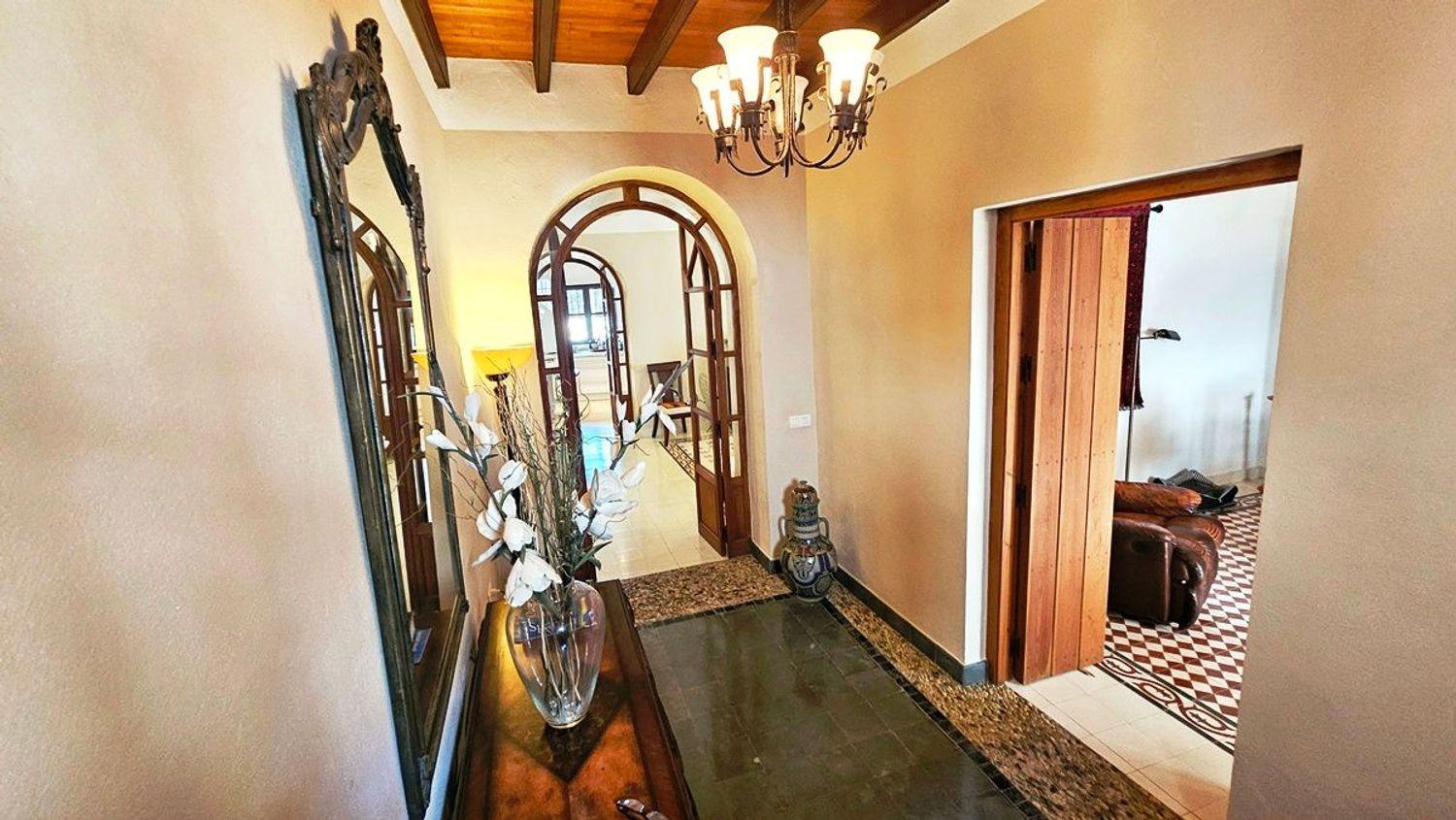 Villa for Sale in Zufre