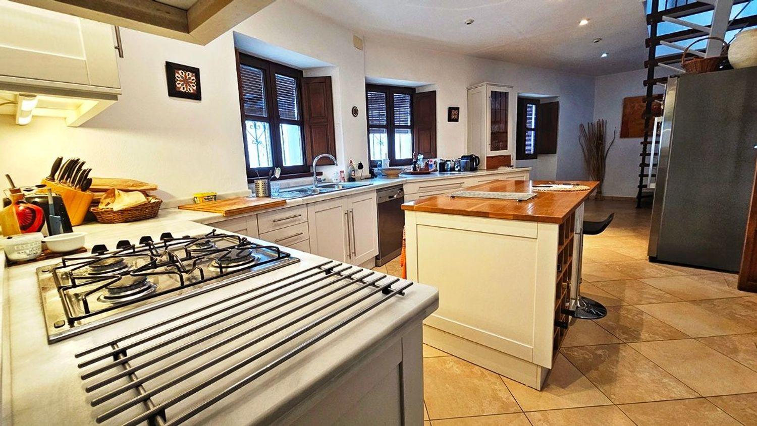 Villa for Sale in Zufre