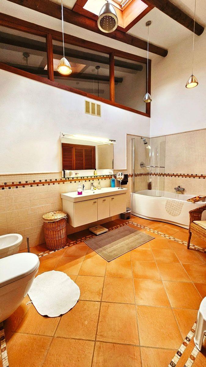 Villa for Sale in Zufre