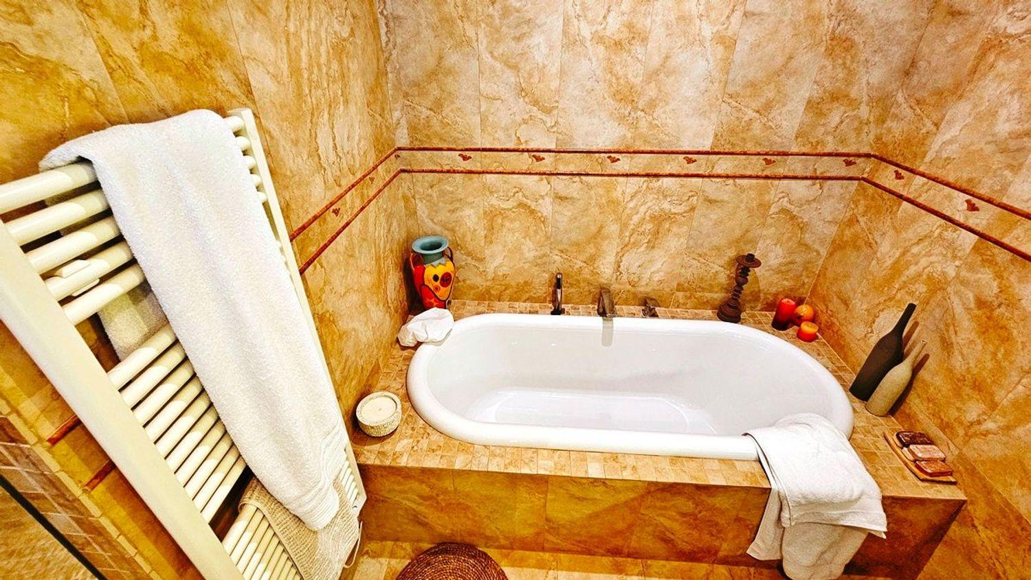 Villa for Sale in Zufre