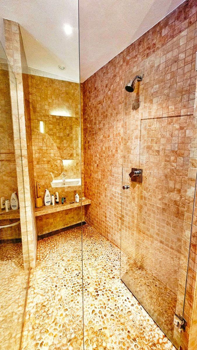 Villa for Sale in Zufre