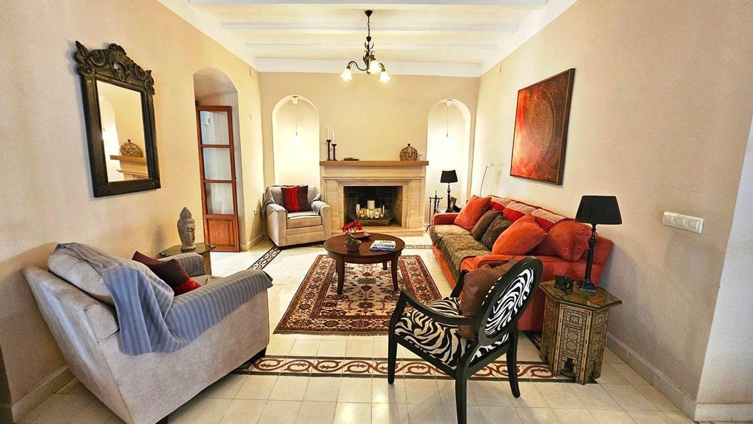 Villa for Sale in Zufre