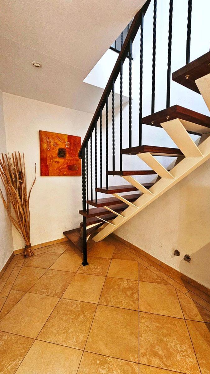 Villa for Sale in Zufre