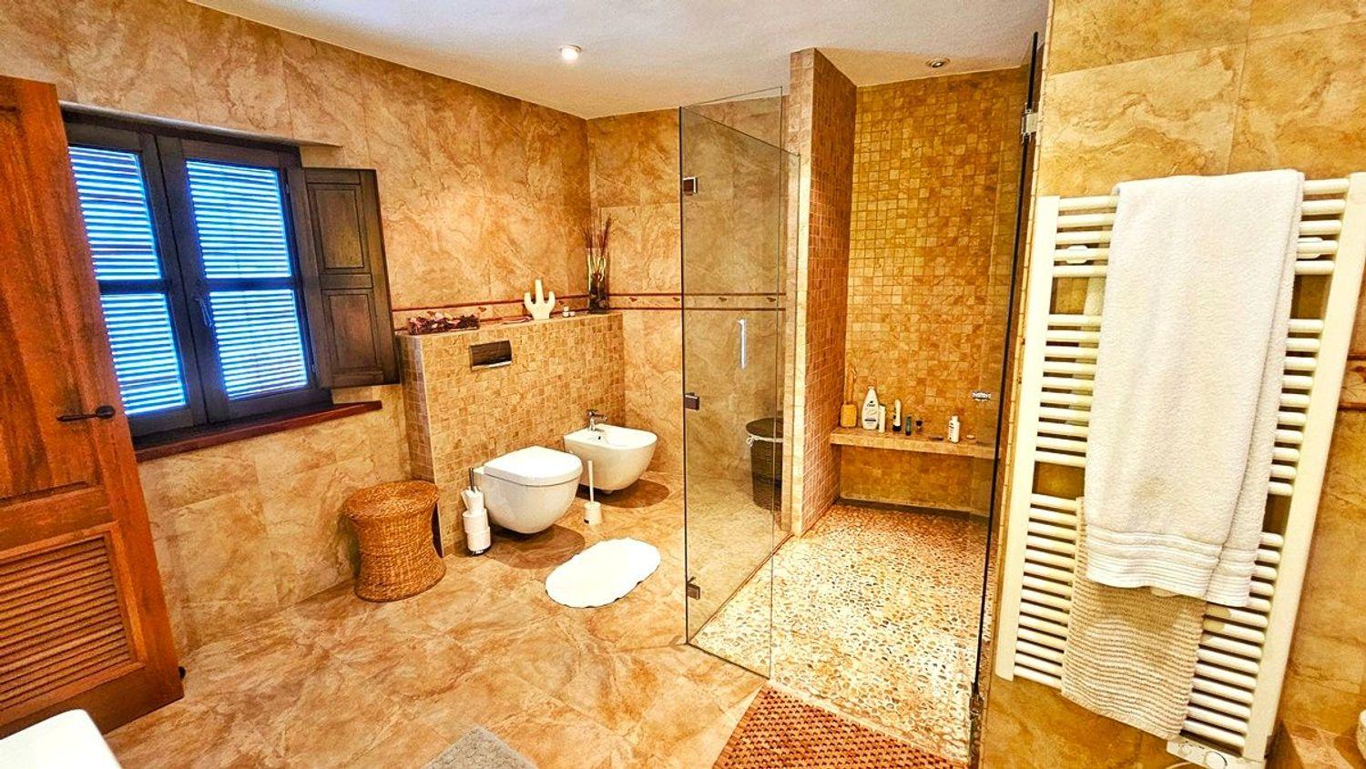 Villa for Sale in Zufre