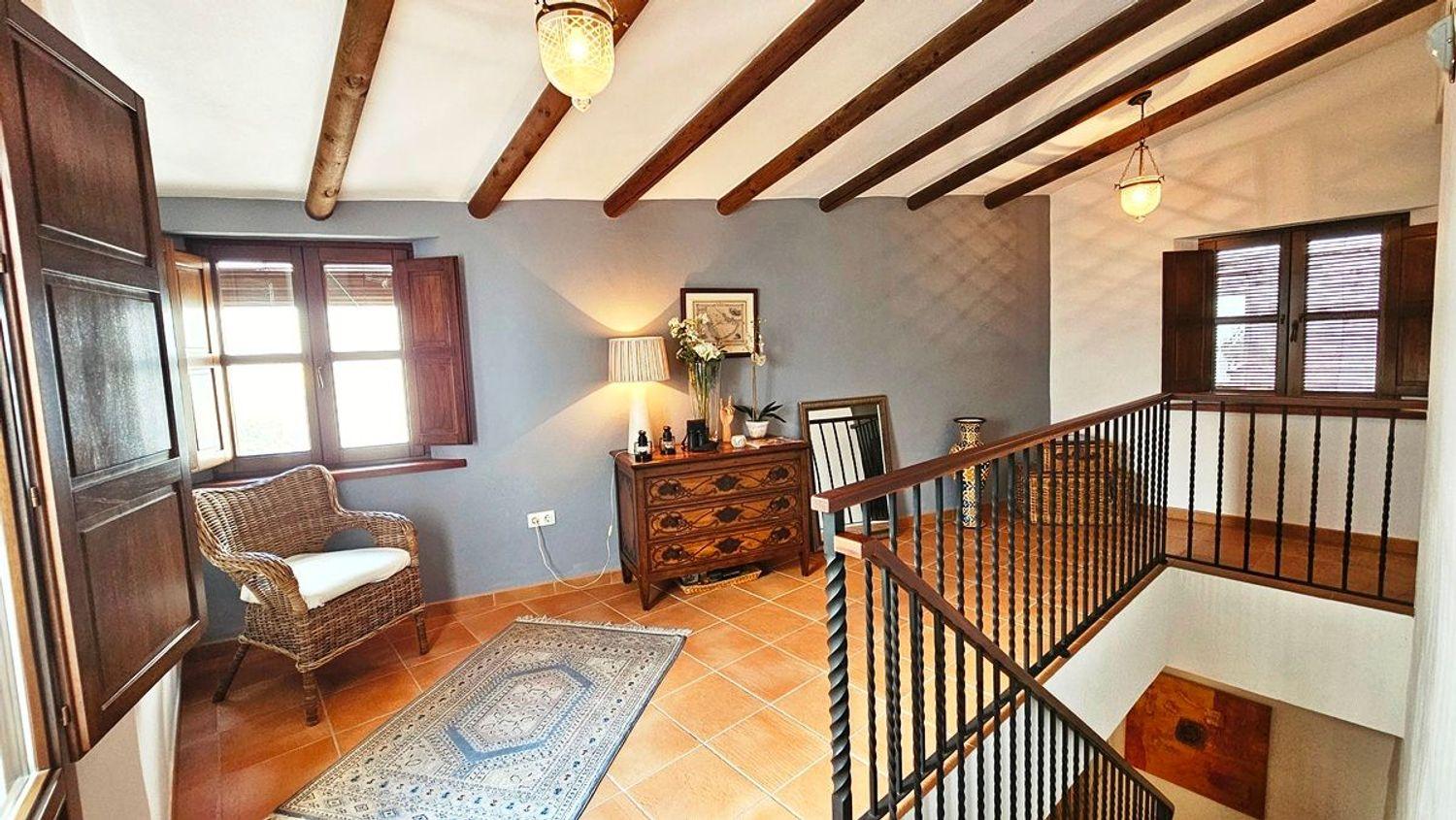 Villa for Sale in Zufre