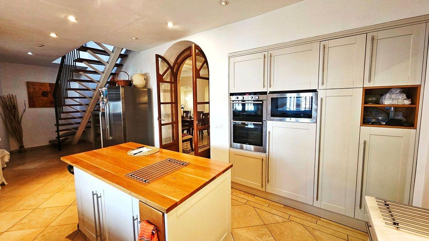 Villa for Sale in Zufre